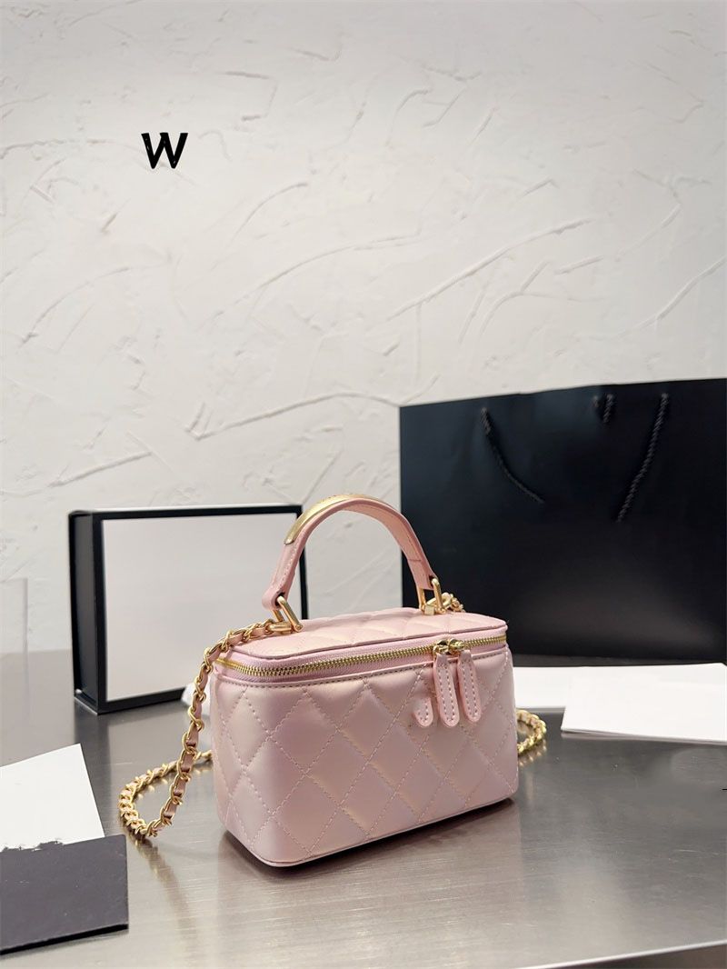 

Luxury metal handle box bags sheepskin handbags zipper closure square makeup box mini chain strap crossbody bag Women shoulder bag Cosmetic Case with mirror 17/11, Grey