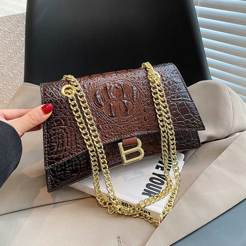 

Fashion Women's Bag 75%off Chain small women's single shoulder messenger bags Luxury Designer Handbags Bags Purse, Khaki11