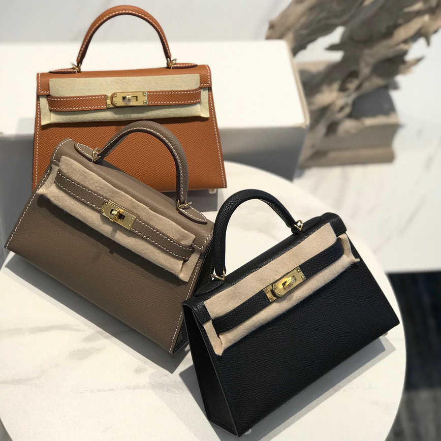 

2023 Women Bags Factory Handbags 55%off Leather Generation Mini Bag Single Shoulder Crossbody Handbag Designer Luxury Shoulder Handbags, 19cm gold buckle black