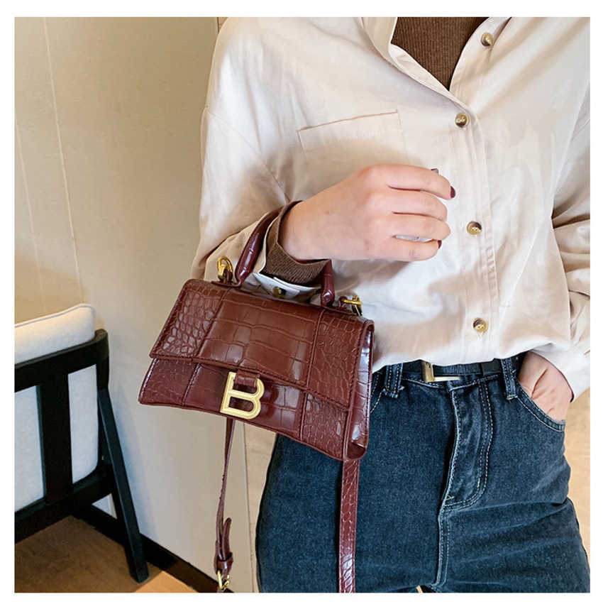 

Women Bags Trend Handbags 55%off Women's single shoulder messenger Black small square bag Female Totes Shoulder Handbags for Women, White7