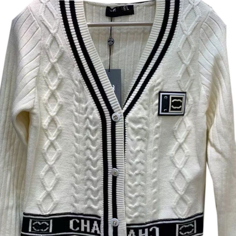 

Women new Long Sleeve Sweater two C Woman V-neck Knit Cradigan Coats Geometric Top Lady T Shirt High Quality Sweater Autumn Trendy Outdoor Streetwear, Cc10