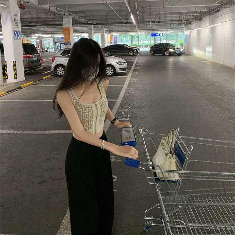 

designer Women' Tops T-shirts round neck Knitting Dress wear base fashion pure Knits sleeveless shirt Tees sexy nignclub Coats Casual Club Clothing IJHK, Beige