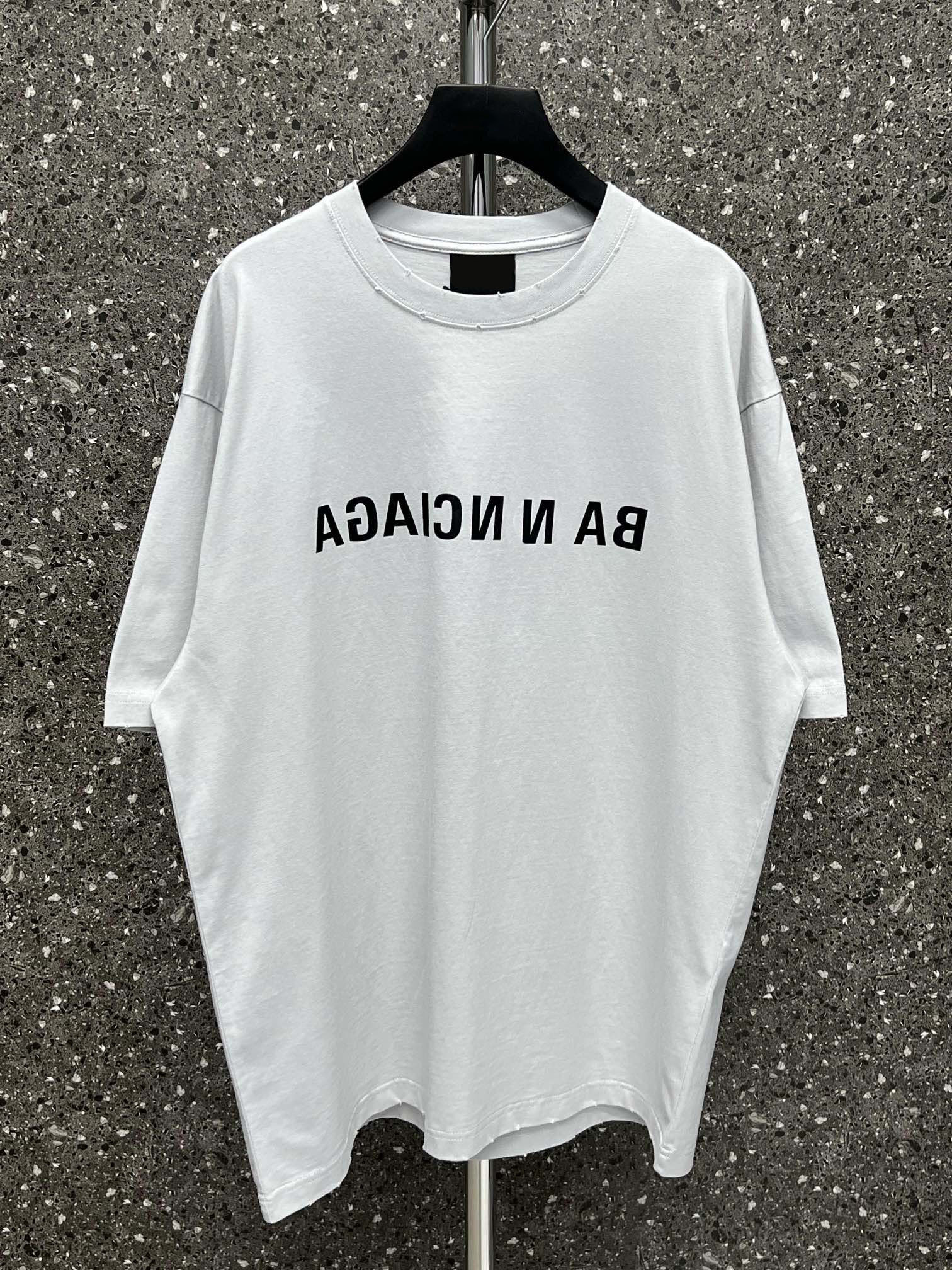 

Men's Plus Tees & Polos Round neck embroidered and printed polar style summer wear with street pure cotton M set shorts tshirt set 2z