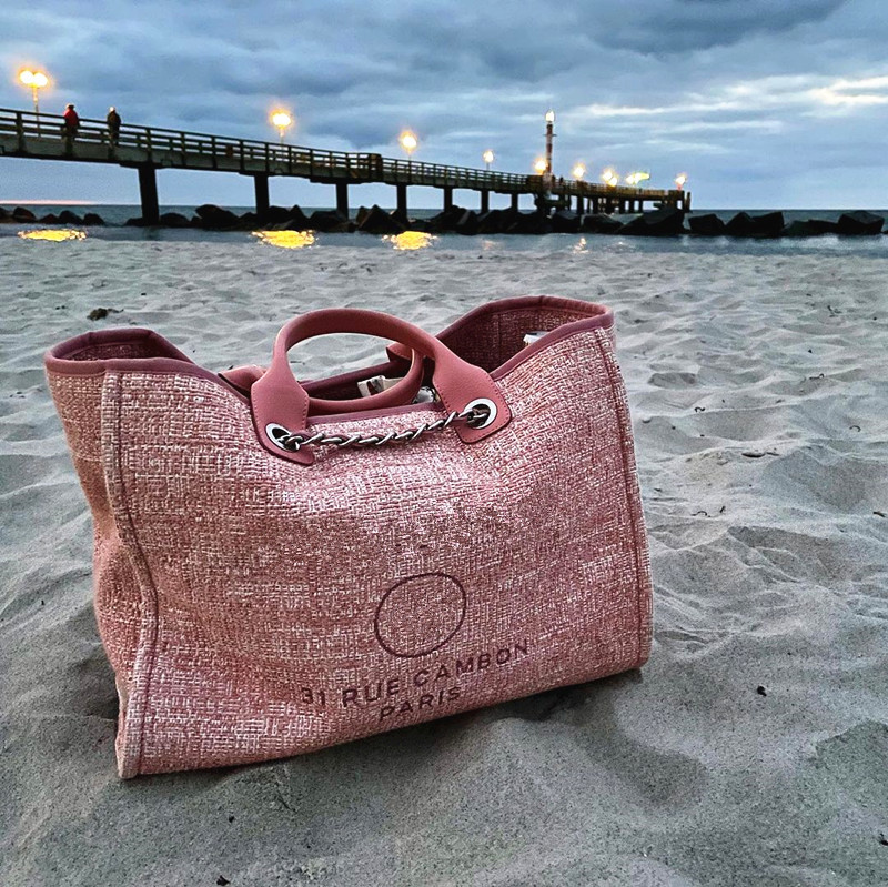 

Classic channel deauville tote denim Beach Bags Womens Mens Luxury Designer wallets purses weekend Canvas clutch chain crossbody handbag shoulder travel Nylon Bag