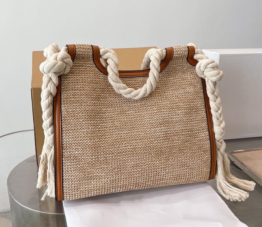 

2023 Latest style hand woven straw bucket bag basket designer suitable for summer seaside essential beach bag large capacity, Beige