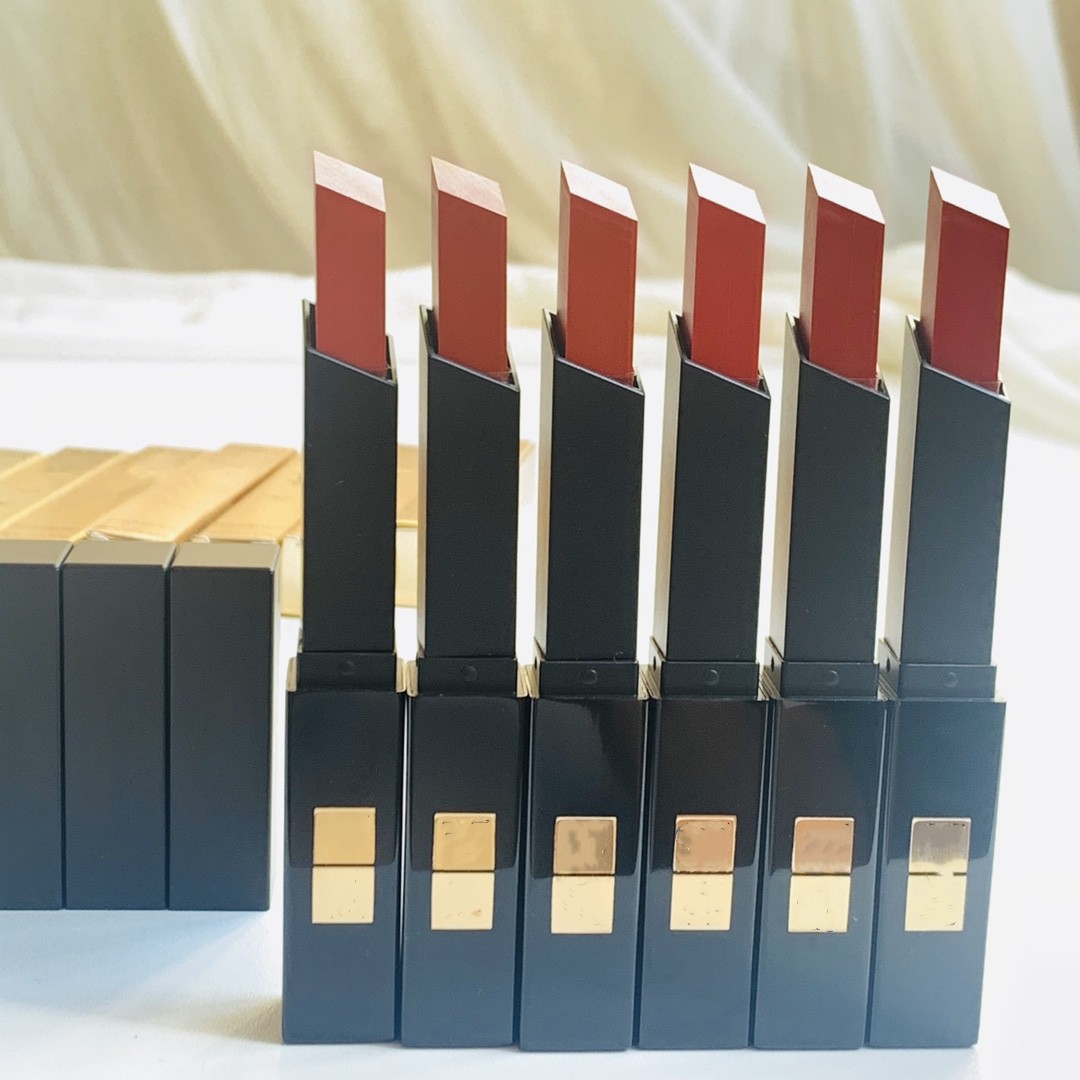 

Hot Brand Lipstick Rouge A Levres Highly Pigmented Velvet Matte High Quality and Not Easy to Fade New Small Gold Bars 22g, 315