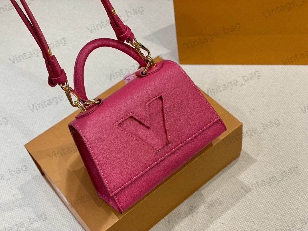 

Twist One Handle Handbag BB Shoulder Bags Women Taurillon Leather Lock Flap Bags Crossbody Handle Bags Luxurys Messenger Bag M59090 M59091 M59285