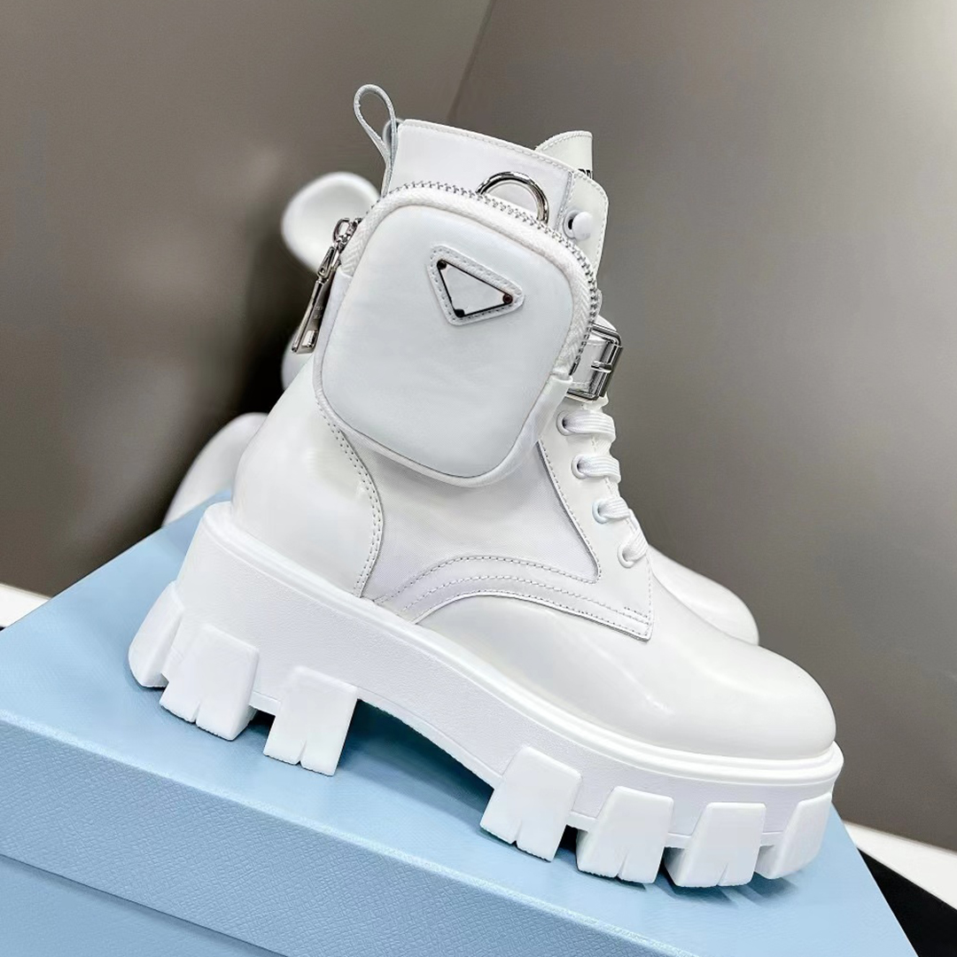 

Anti slip short boots small bag classic triangle buckle decoration thick soled motorcycle boot women shoes lace up Martin boots designer casual ankle boot, 9#