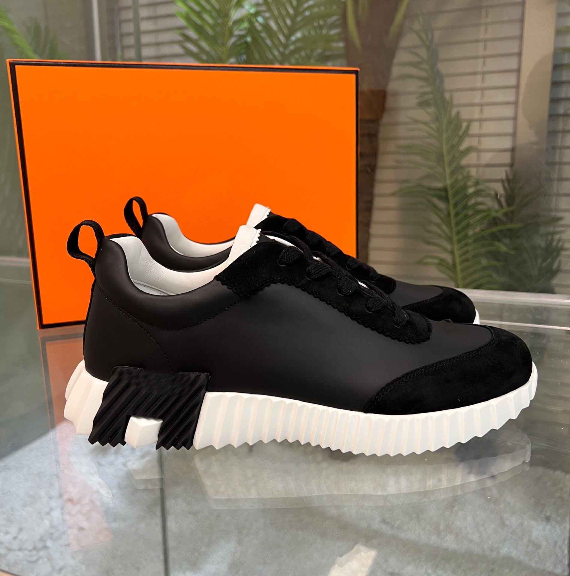 2023 New Men Bouncing Sneaker Shoes Top Luxury Calfskin Suede Casual Sports Goatskin Light Sole Low Top Trainers Comfort Walking EU38-46 With Box