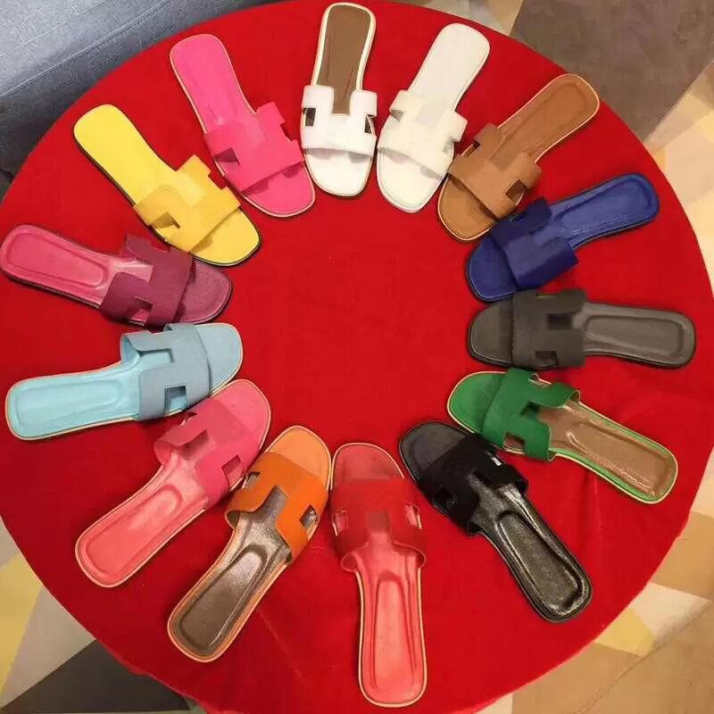 

Beach slippers Classic Flat heel Summer Lazy Designer fashion Cartoon Big Head flops leather lady Slides women shoes Hotel Bath Ladies 35-41 sandals designer woman, Colour 5
