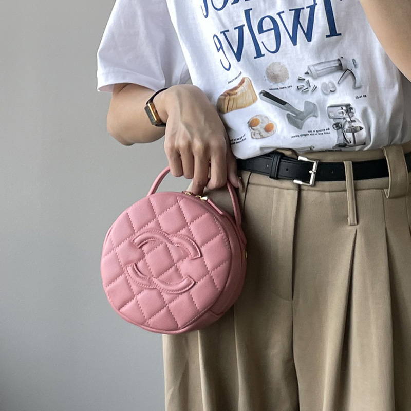 

23Ss Top Handle Round Vanity Calfskin Bags Caviar Leather Pink Black Cosmetic Case Gold Metal Hardware Matelasse Chain Crossbody Shoulder Box Handbags 17CM