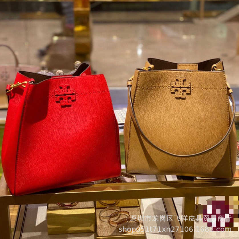 

Fashion Shoulder Bags Women High Quality leather large capacity trendy deformation Tote bag popular Outdoor Travel Handbags 49%off, Small black