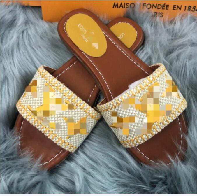 

65 Women Designer Slippers Transparent Sandals Womens letter Printed Luxury Summer slipper Slides lady Flip Flops Flat Shoe sneakers size -42