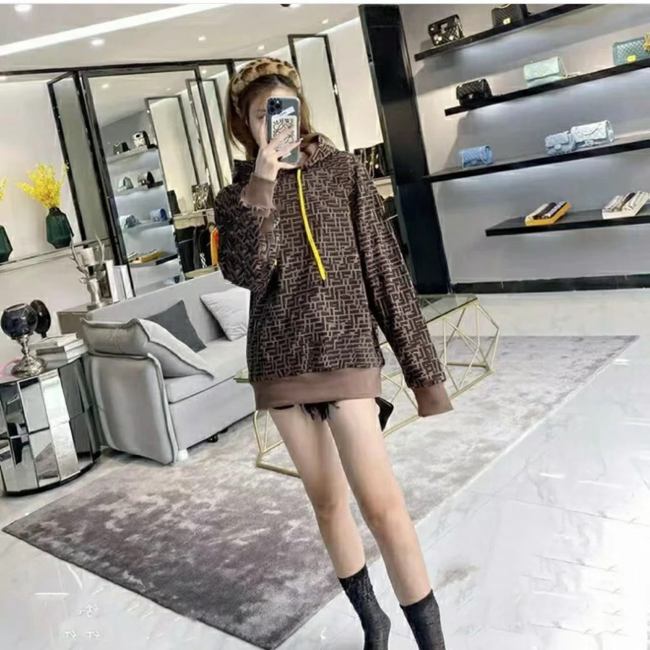 

22ss designer hoodie mens sweatshirt fen round neck long sleeve tshirt man double F jacquard pullover women coat, Brown