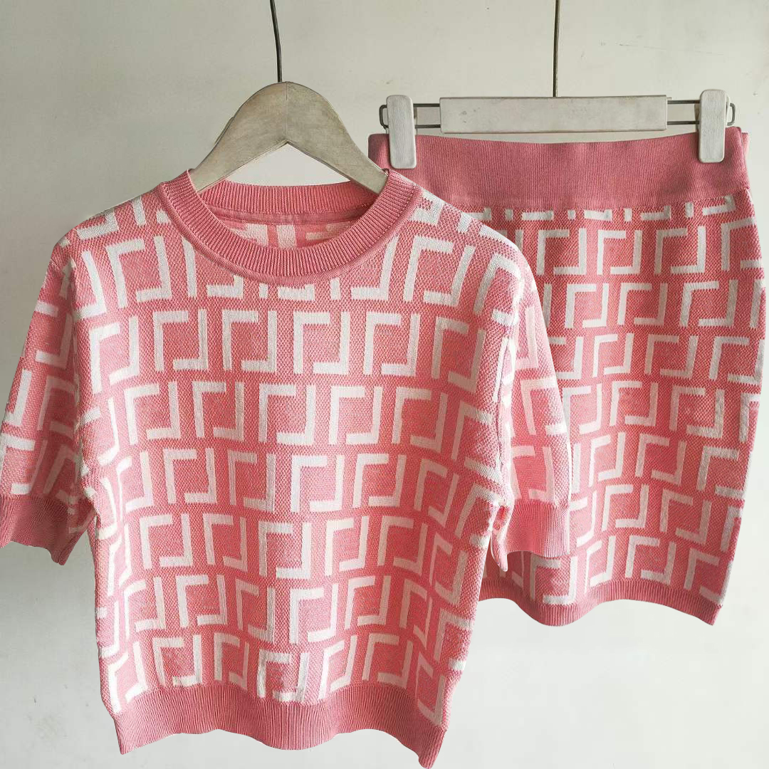 

Womens Two Piece sets dress Full Letters knit T shirt and skirts luxury Designer 2 color Short tee skirt casual fashion street show clothes for summer  FF, Purple