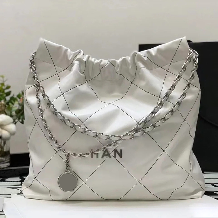 

22 Latest Products Travel Women's Shopping Tote leather garbage bag Clutch Simple retro classic fashion luxury women's menswear designer channel chain, Green