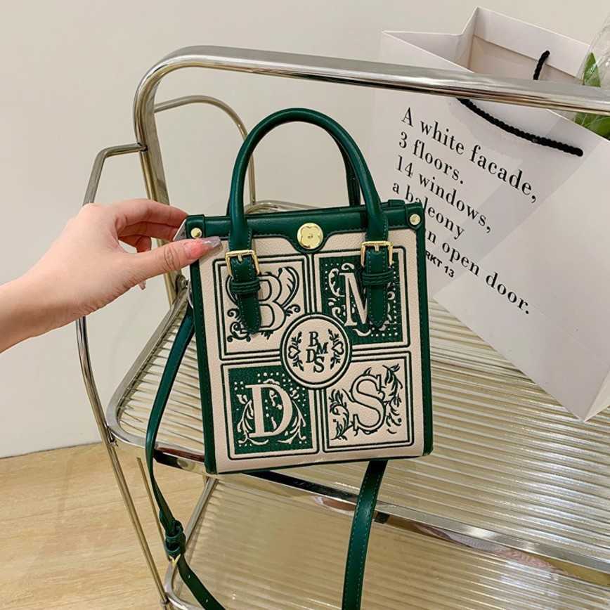 

1pcs Bags For Women 49%off portable square diagonal women's bag Messenger Handbags Female Fashion, Black