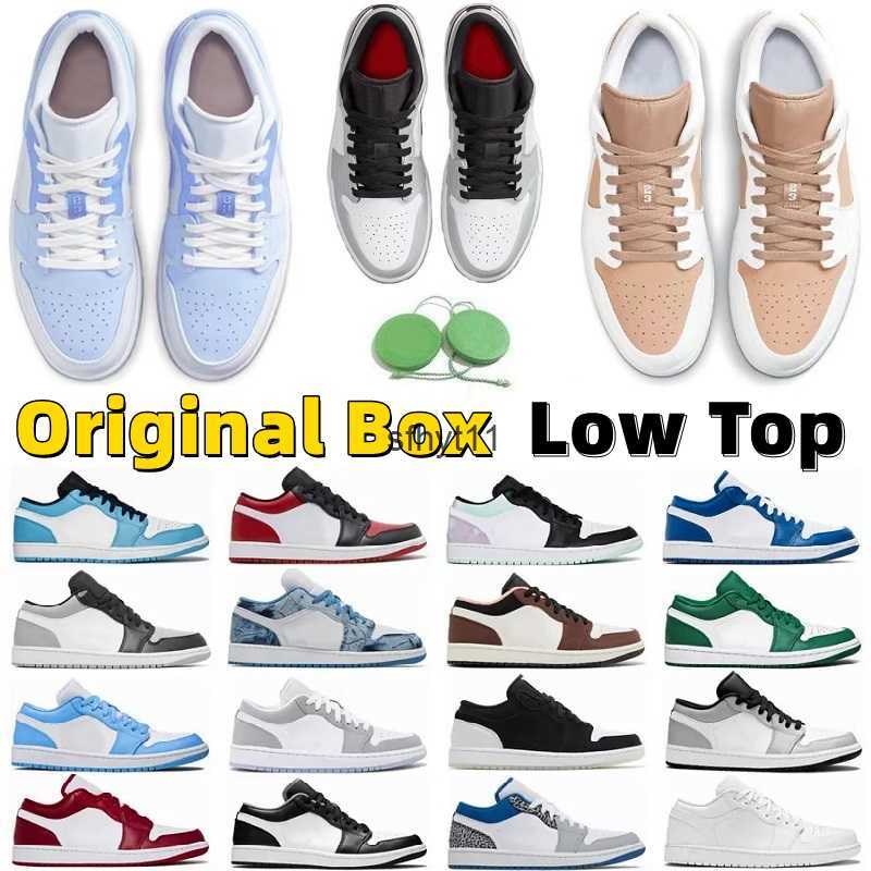 

Jumpman Basketball Shoes 1 1s Sneakers Men Women Low Top Running Sports White Fragment Shadow Designer University Blue Black Bred Toe, 39
