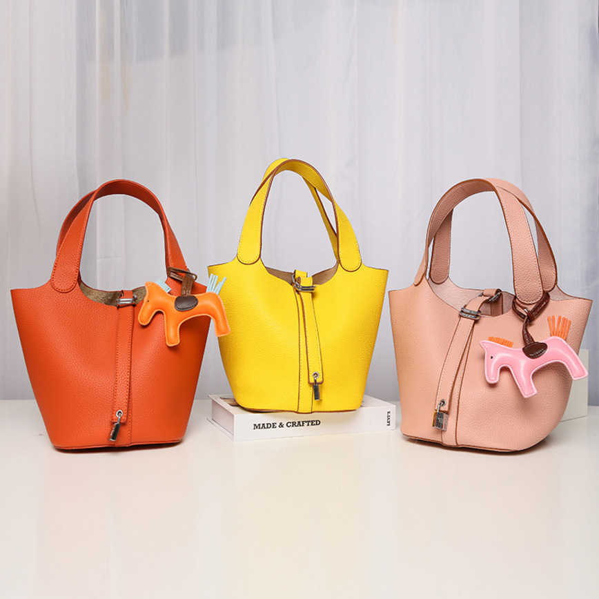 

1pcs Bags For Women 49%off portable leather bag female large capacity Messenger Handbags Female Fashion, White