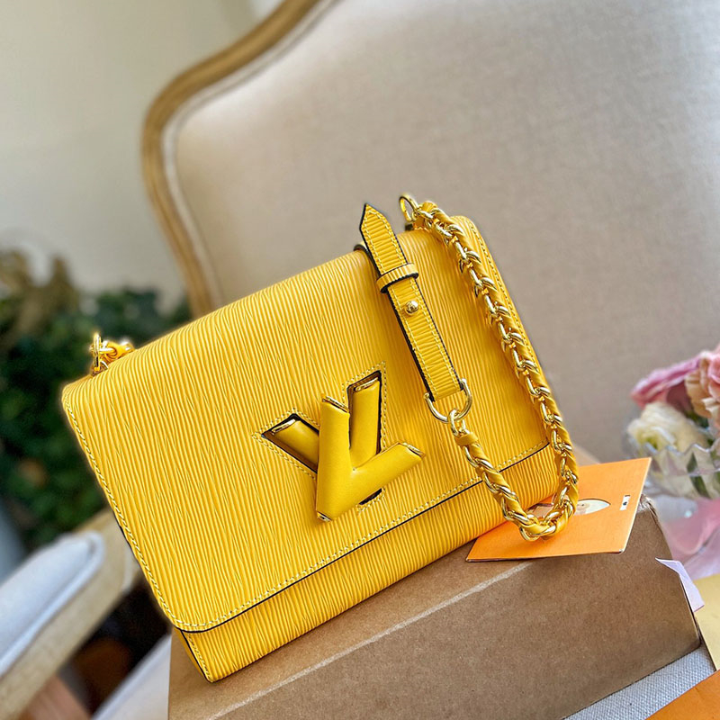 

Evening Bags Women Handbags Crossbody Bag Envelope Shoulder Bags Embossed Leather Quilting Design Top Handle Removable Shoulder StrapMulti