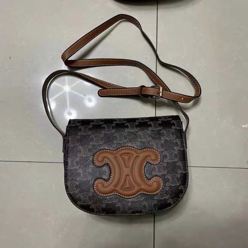 

Fashion Shoulder Bags 2023 Leather Saddle Women's Bag Crossbody Backpack 60%off Simple Handbags Wholesale, White4