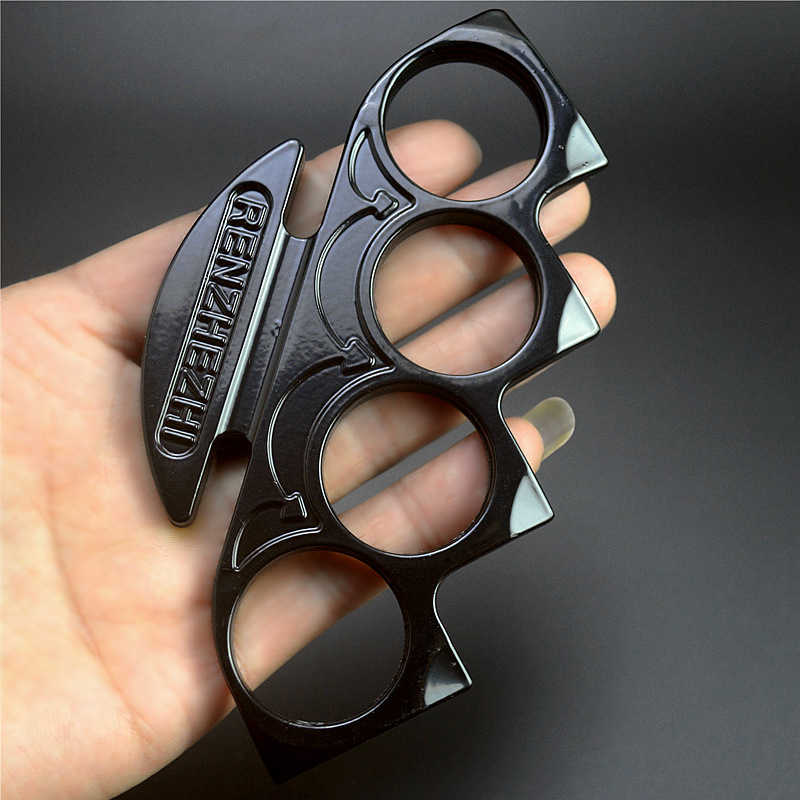 

Tiger Legal Four Fist Finger Buckle Ring Equipped with the Car Practical Broken Window Lifehammer Martial Arts Bracelet GRH7