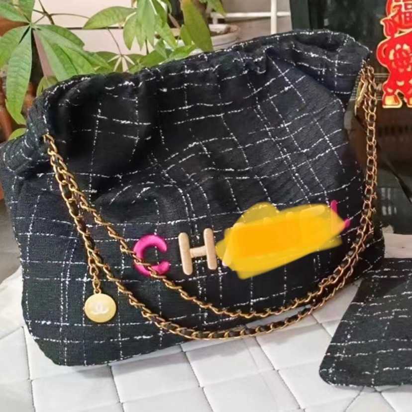 

Fashion Shoulder Bags 2023 women's portable large capacity shoulder black white woven bag brand fabric chain 60%off Simple Handbags Wholesale, Black3