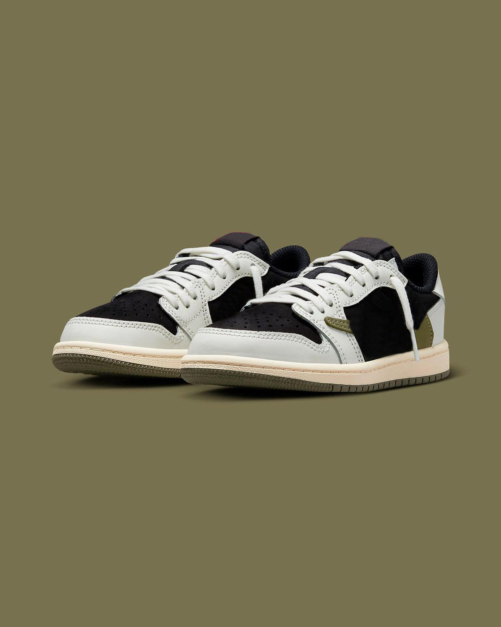 

Authentic Travis Scotts Shoes 1 Low OG WMNS Olive Cactus Jack TS Reverse Mocha Black Phantom Fragment Men Women Sports Sneakers With Original box, 10