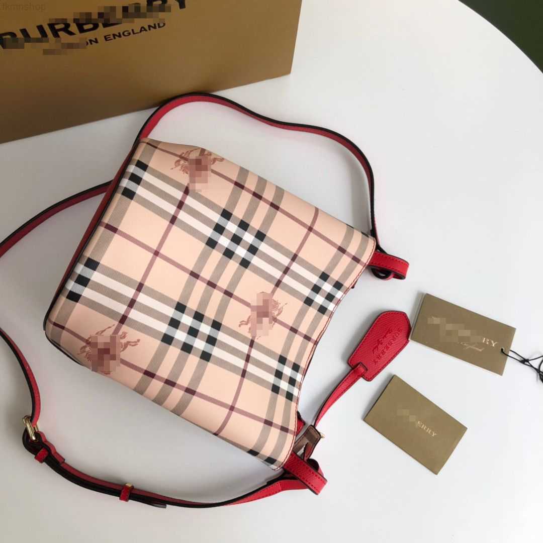 Designer Luxury Burbrerity Bags For Women High Quality Brown Crossbody Handbags Vintage Burbrery Leather Wallet Paris Plaid The Totes Bag Fashion Pu