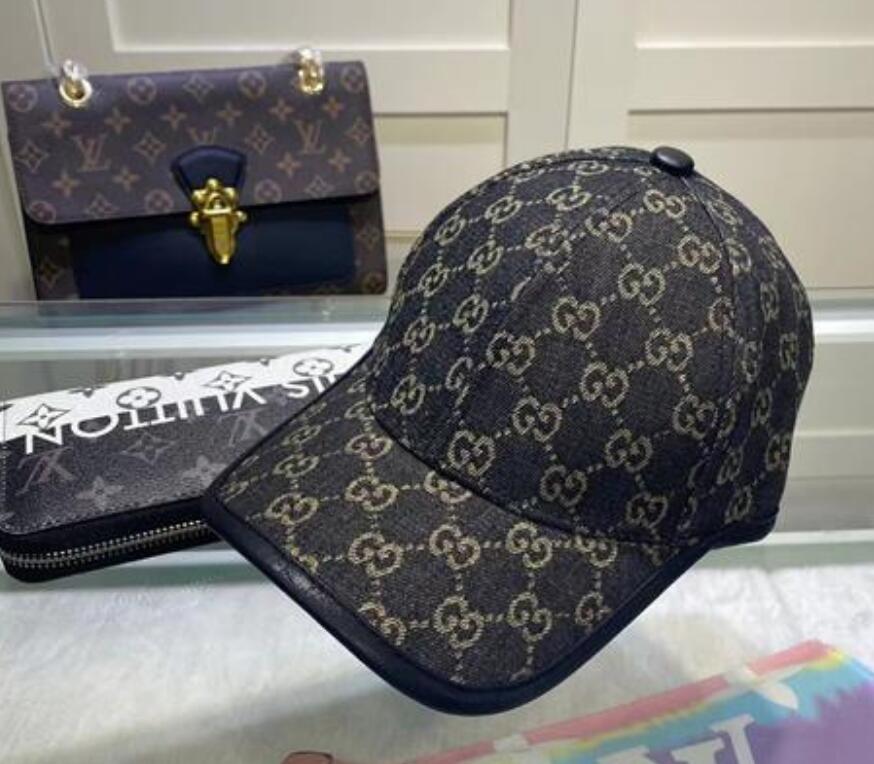 Casquettes de baseball Gucci Louis Vuitton European station net rouge avec le même style de casquette de baseball en denim prévendu lettre G brod