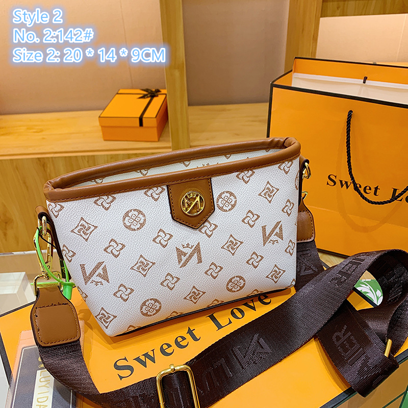 

Factory wholesale ladies shoulder bag 2 styles small fresh printed mobile phone coin purse street trend plaid handbag elegant Joker contrast leather handbags, Coffee-lattice-142#-style 2