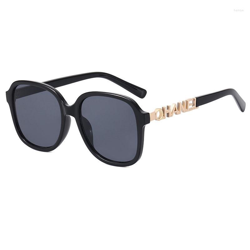 

Sunglasses Black Square Women Vintage Fashion Brand Design Sun Glasses For Female Retro Shades Eyewear UV400