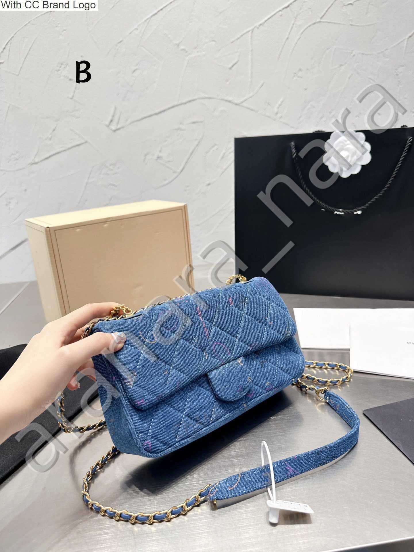 

CC Shoulder Bags Colorful Graffiti Style Of Denim Fabric designer Bags Fashion Exclusive Temperament Handbag The Tote Bag Designer Handbags Bags Crossbody Bags, Do not buy this option;no shipment