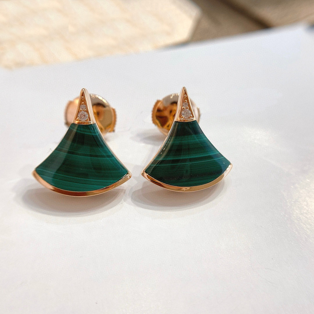 

2023 Luxury quality Charm stud earring with malachite shell red agate have box stamp PS3519