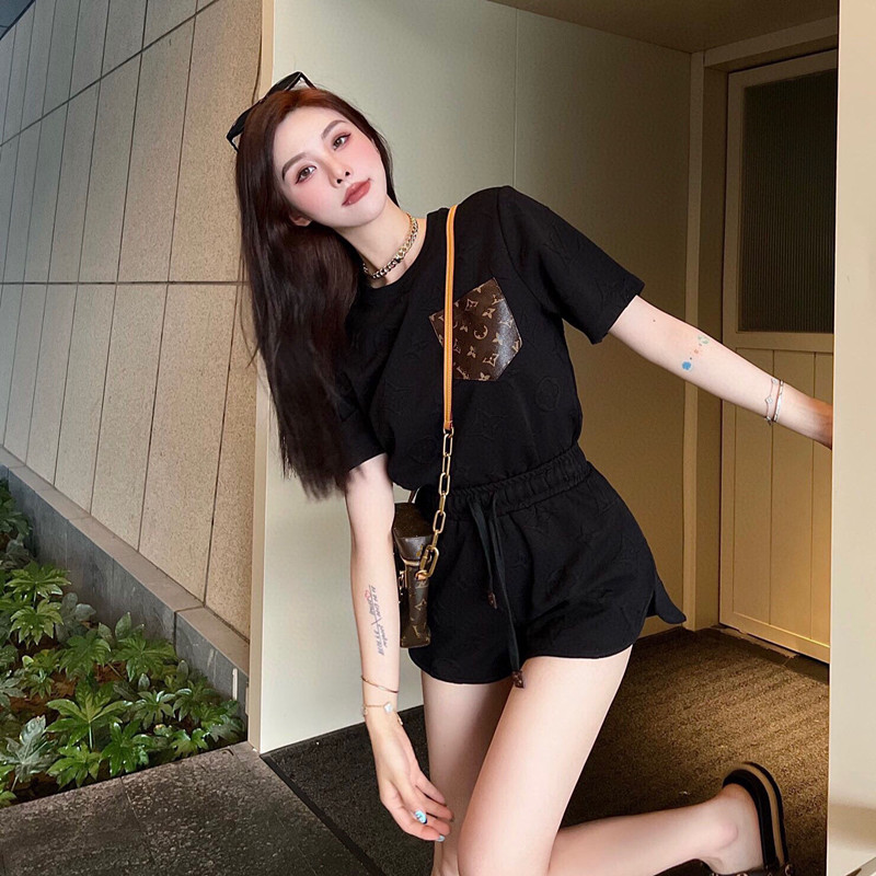 

Two Piece Dress Brands Women Sets Short Sleeve Crewneck Collar Shirts Hights Waist Shorts Luxury designer t shirt High Street Harajuku Solid Hot Casual Outfits c