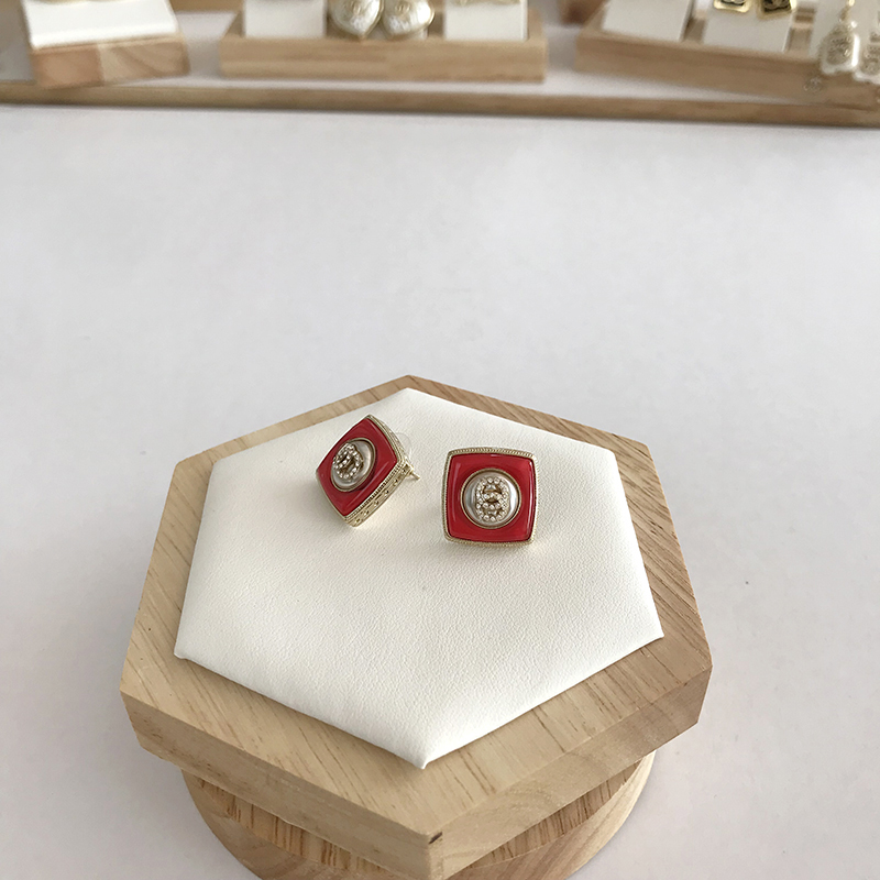 

Stud Earrings 19 Styles CHANNEL Pearl Diamond Drop Gold Earrings Designer for Woman Fashion Brand Not Fade Silver Wedding Earring