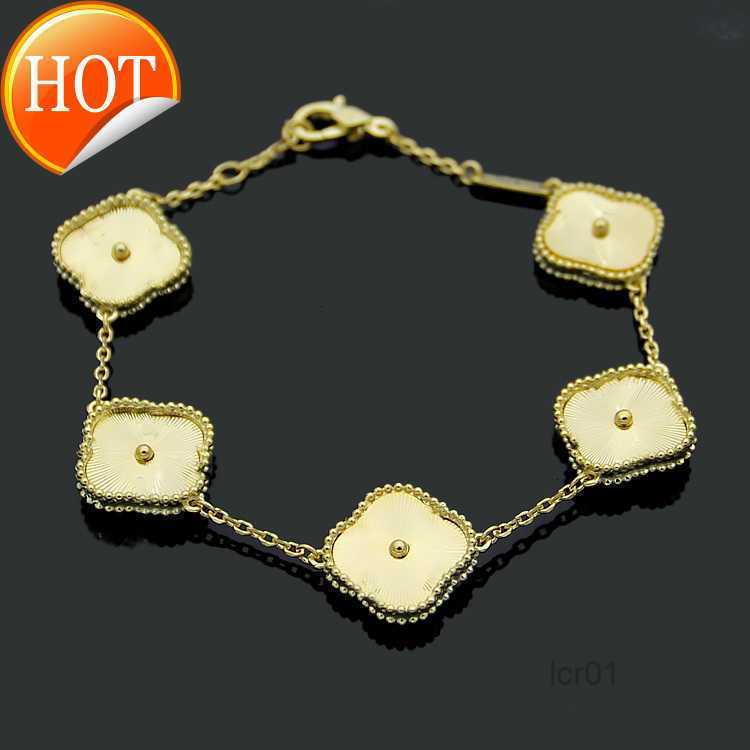 

Charm Bracelets Designer Jewellery Vc Four Leaf Clover Four-leaf Flower Full Diamond Buckle Heart Butterfly Gold Texture Multifacetedabbx