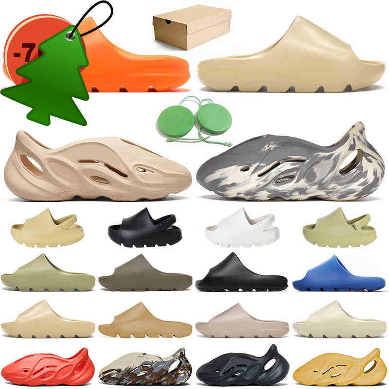 

Sandals 2023 Slippers Yeesys Slide Kanyes shoes Box Designer Slipper 2022 with Summer Mens Women Kid Foam Rubber Sandals Platform West Beige, Z foam runner moon gray