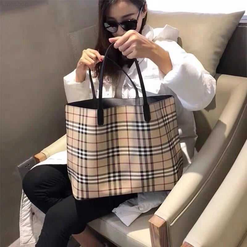 Designer Luxury Burbrerity Bags For Women High Quality Brown Crossbody Handbags Vintage Burbrery Leather Wallet Paris Plaid The Totes Bag Fashion Pu