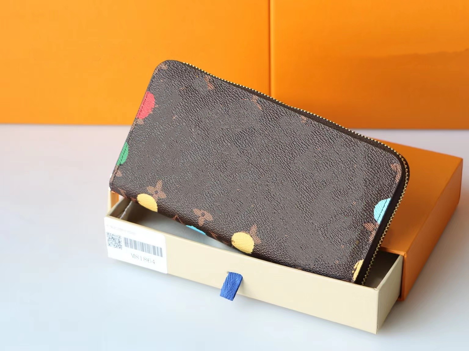 

Colored dot graffiti long flip wallet m81864 2023 new women's wallet