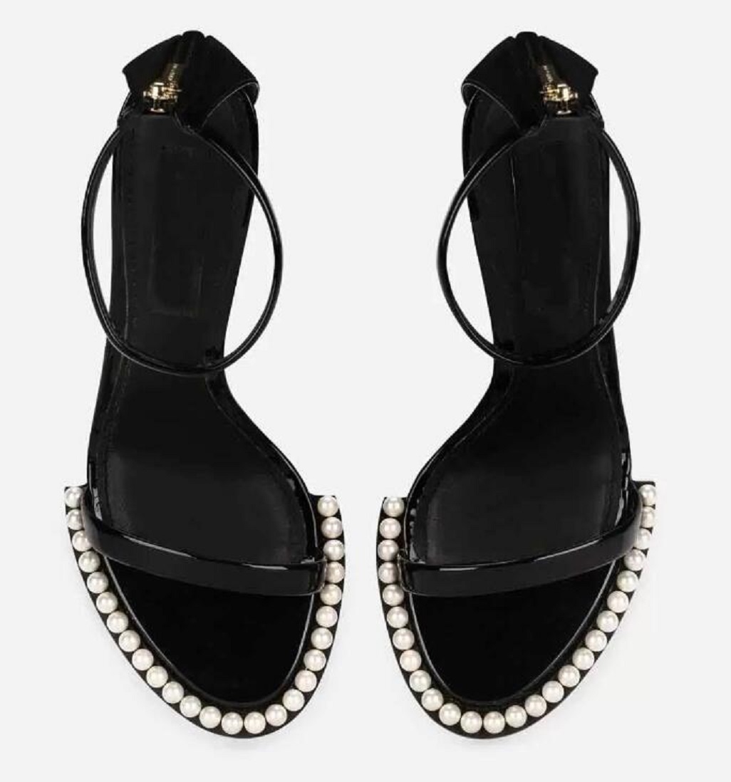 Lady sandale Marques d'été Keira Sandales Chaussures Robe de mariée Escarpins en cuir de veau poli Lady Talons Gladiator Sandalias designer de lu