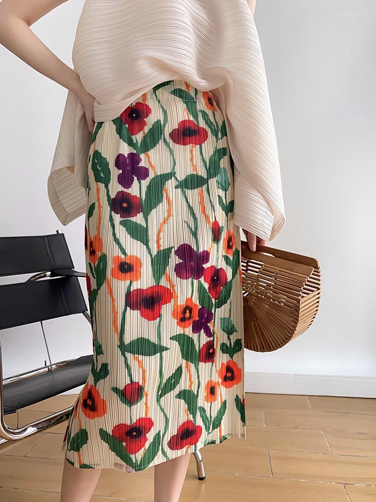 

Skirts Miyake Pleated Flower Printed High Waist Slit Straight Skirt Women 2023 Spring Summer Korean Fashion Causal Designer Clothes, Beige