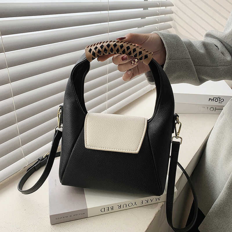 

Spring New Korean Version Of The Niche Fashion Shoulder Bag Hundred With Commuter Crossbody Bag 0227, Grey