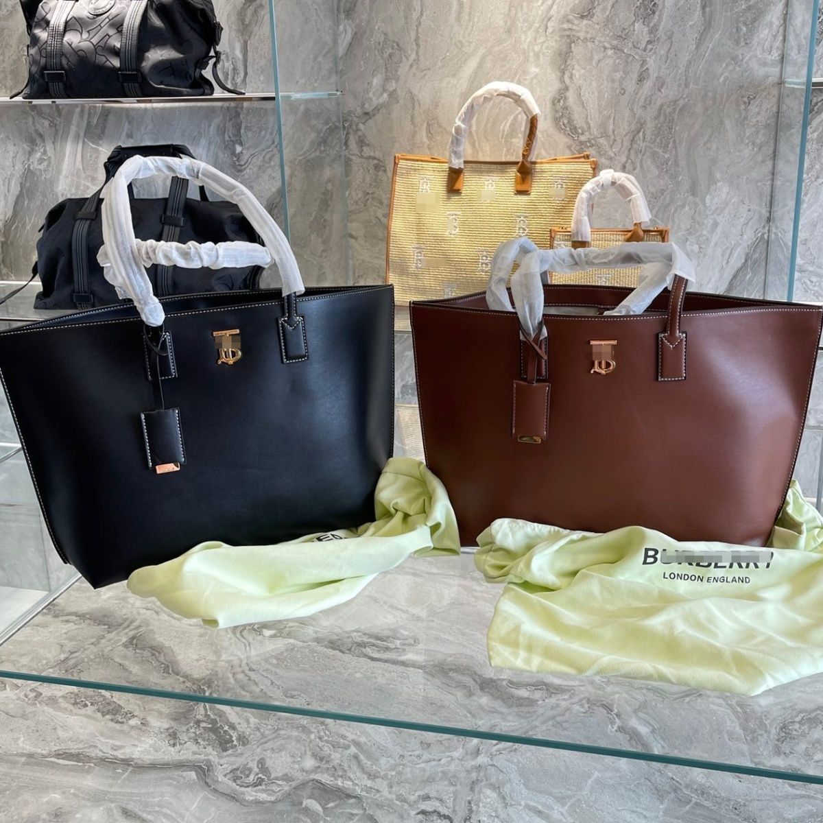 Designer Luxury Burbrerity Bags For Women High Quality Brown Crossbody Handbags Vintage Burbrery Leather Wallet Paris Plaid The Totes Bag Fashion-image-844791667