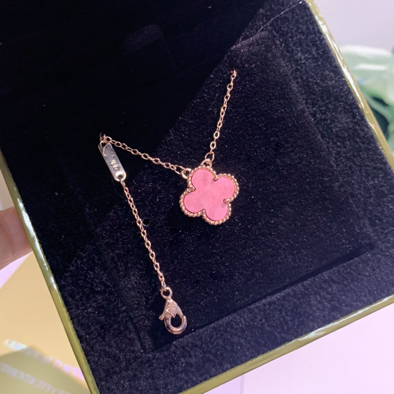 

Luxury designer necklace woman necklace fashion classic style two-color optional as a gift social gathering shopping applicable beautiful good