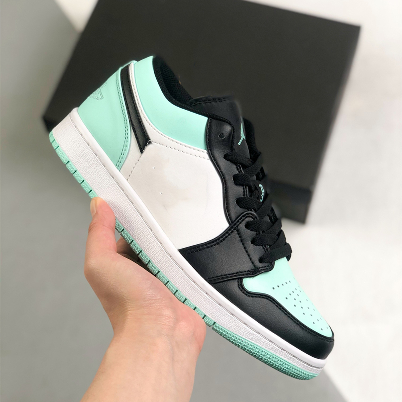 1 1s mens Basketball Shoes Sneaker Lost Found Gorge Pine Green Bred Patent Dark Mocha Newstalgia Grey Fog StarFish Obsidian Shadow Men Women Trai-image-841568115