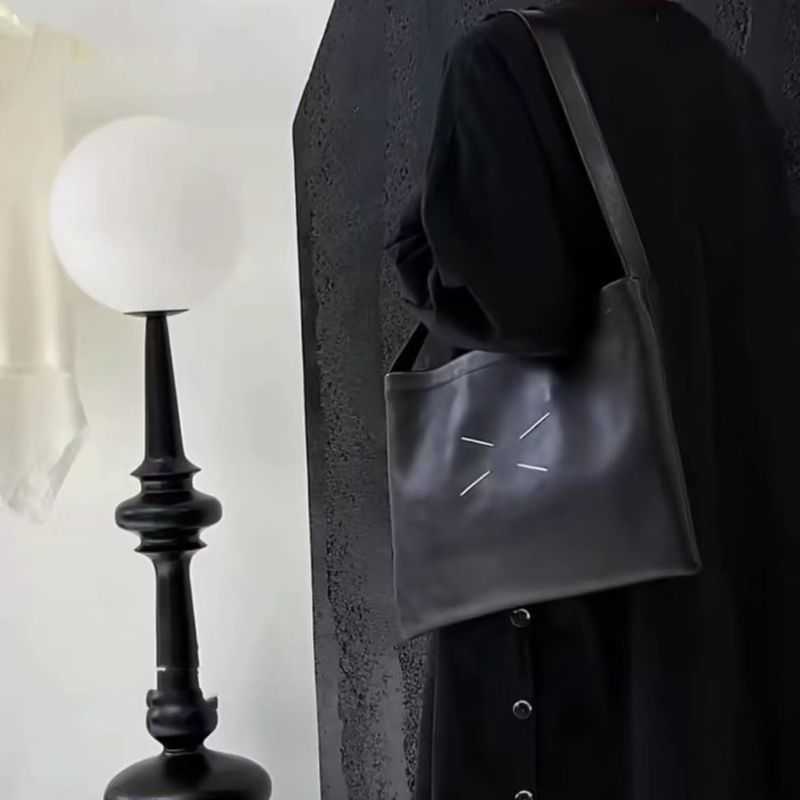 

Fashion Dark Four Lines Design Large Capacity Shoulder Crossbody Tote Bag, Black6