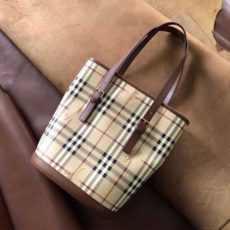 Designer Luxury Burbrerity Bags For Women High Quality Brown Crossbody Handbags Vintage Burbrery Leather Wallet Paris Plaid The Totes Bag Fashion Pu