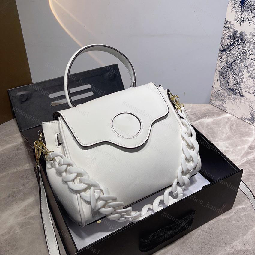 

Shoulder Bags Designer Super Large Rivetr Tote Bag Women Shop 10 Colors Handbag Retro Bra Proce Metal Cowhide Leathe Clemence Removable Stra