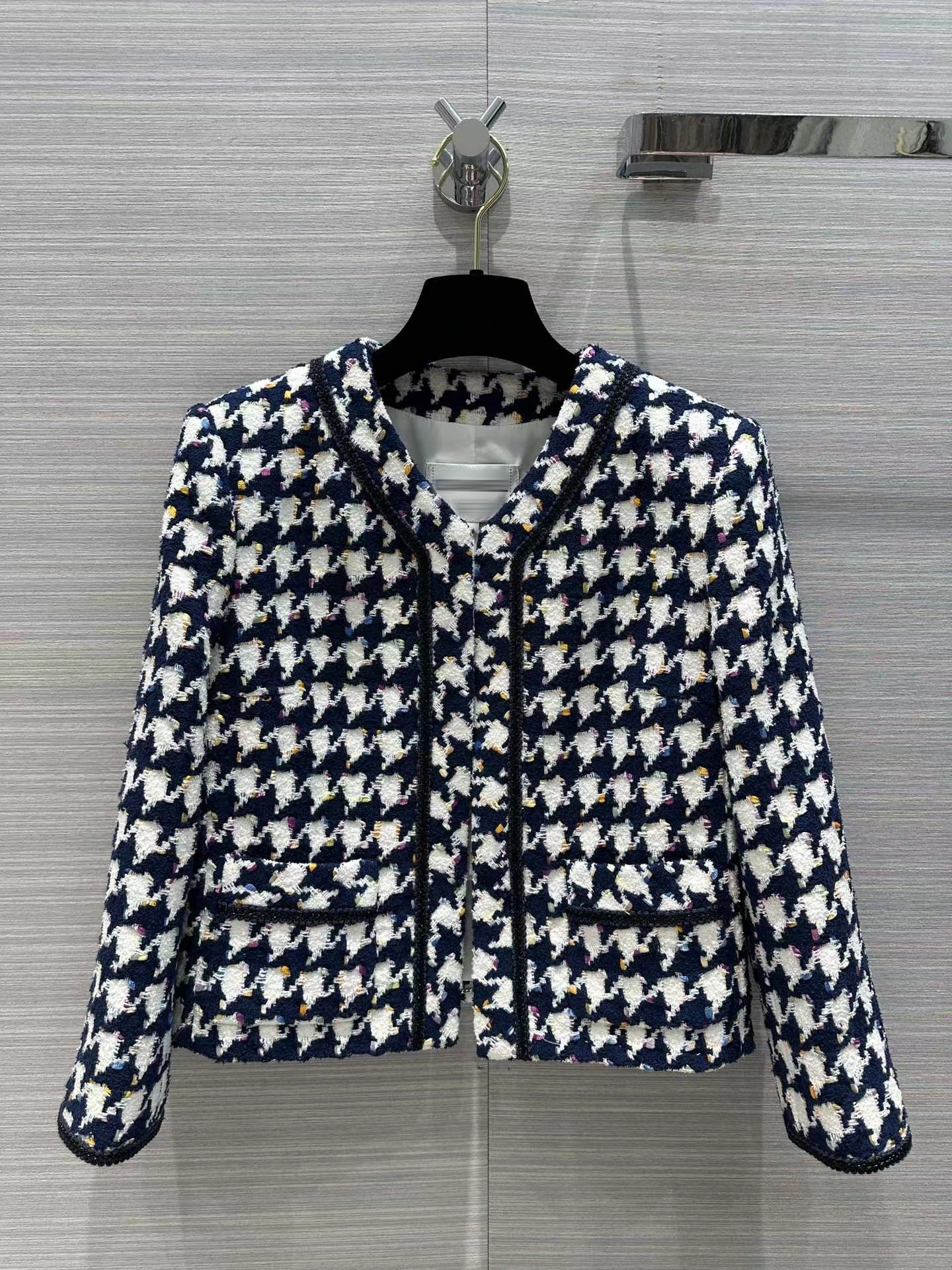 Women's Jackets 2023 New Spring V Neck Long Sleeve Designer Coats Brand Same Style Outerwear 0225-17
